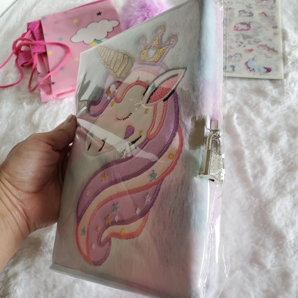 Homicozy Unicorn Diary gift Box Read Description - Picture 3 of 6